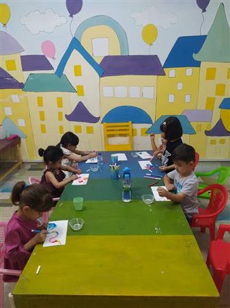 کارگاه نقاشی کودکان